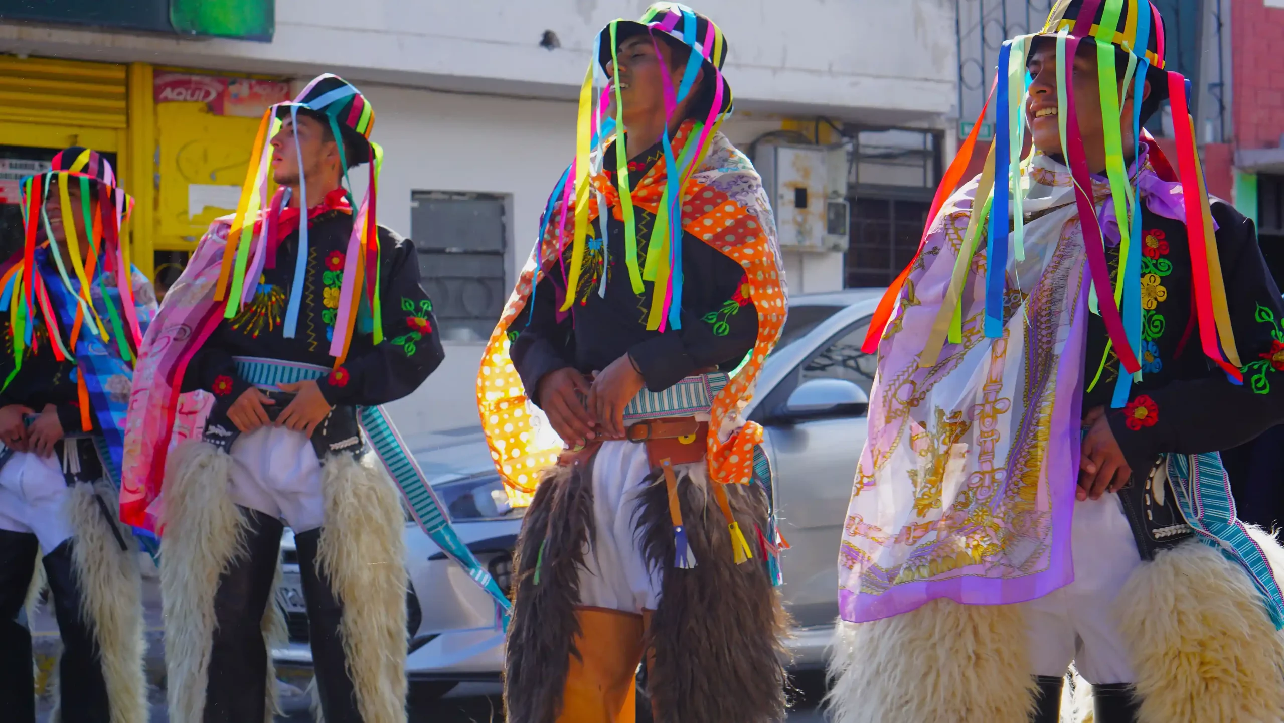 Bailarines Sumaq 1